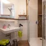 Meyer Apartmán